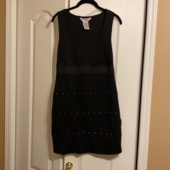 Black dress with gold beads - Picture 1 of 4